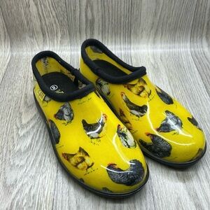 KPRM Playful Chicken Print Yellow Clogs